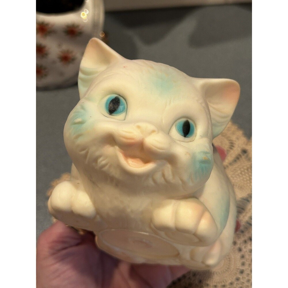 VTG Ashland Rubber Toytime Kitty Cat Mittens Pink Blue Squeak Toy Kitschy WORKS